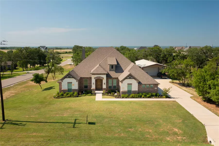 448 Scenic Wood Drive, Reno, TX 76020