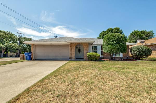 512 Balsam Drive, Euless, TX 76039