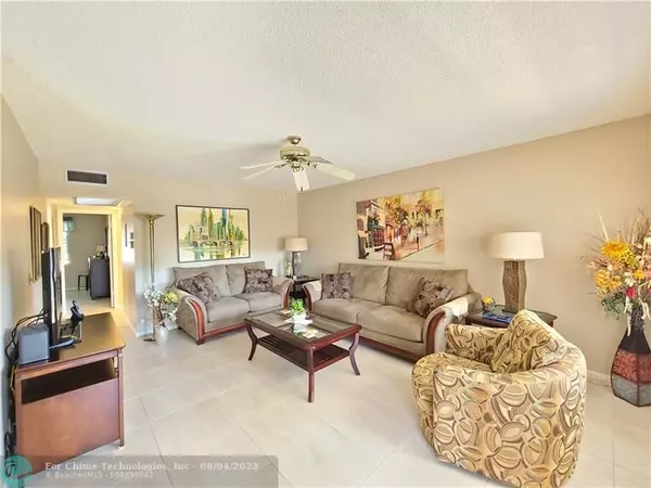 Deerfield Beach, FL 33442,458 Tilford U  #458