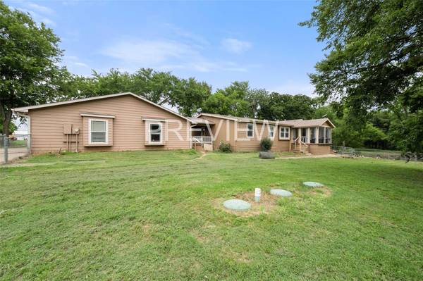 7977 County Road 4023,  Kemp,  TX 75143