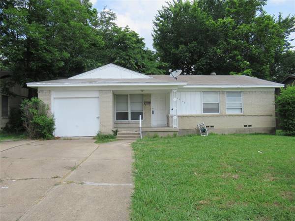 1743 Summit Street, Mesquite, TX 75149