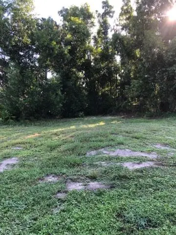 Lehigh Acres, FL 33971,700 Fred AVE N