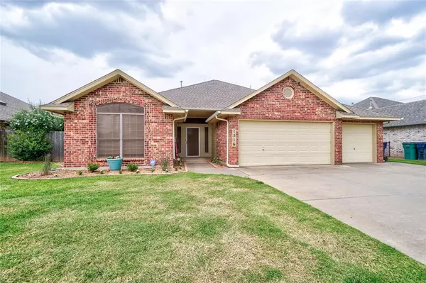 Yukon, OK 73099,1516 Selborne Place