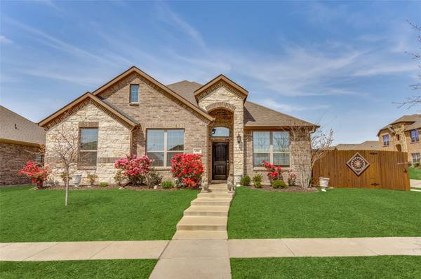 406 Lily Trail,  Red Oak,  TX 75154