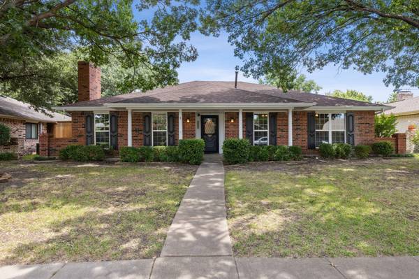 422 Doral Place, Garland, TX 75043