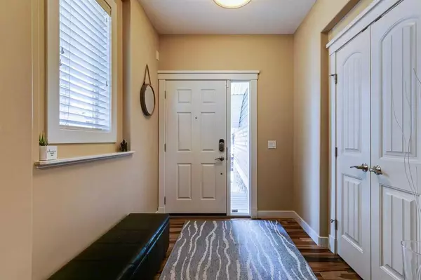 Calgary, AB T3H 0R5,136 Aspenshire CRES SW