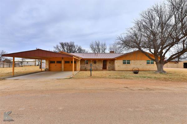 1400 N Avenue J, Haskell, TX 79521