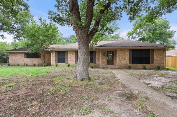 2809 Lafayette Street, Corsicana, TX 75110