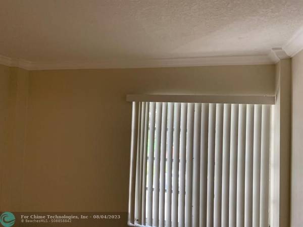 Lauderhill, FL 33319,4168 Inverrary Dr  #304