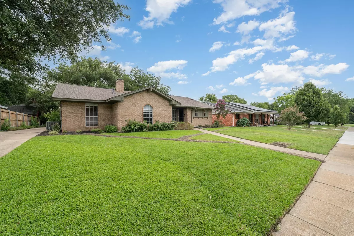 Plano, TX 75075,2715 N Cypress Circle