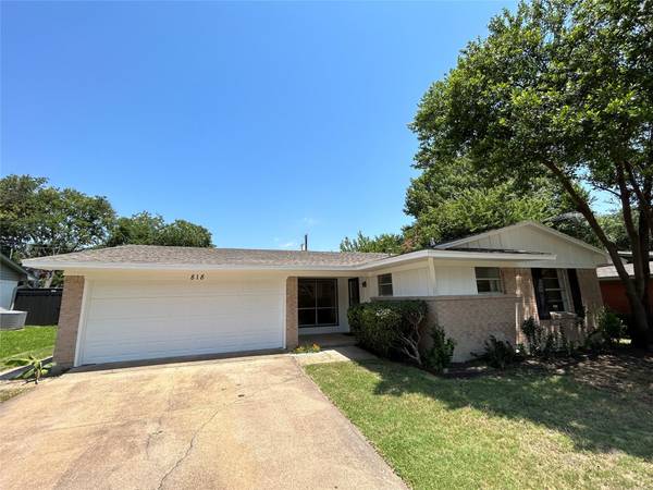 818 Warren Way, Richardson, TX 75080