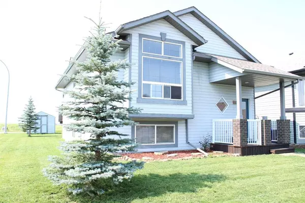 Olds, AB T4H 1Y9,33 Willow LN