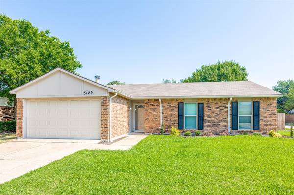 5129 Arbor Glen Road, The Colony, TX 75056