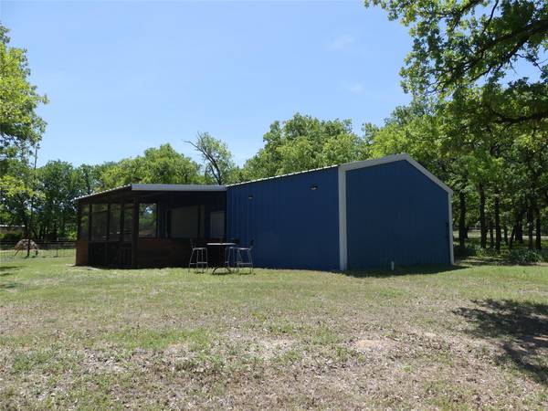 206 County Road 3547, Paradise, TX 76073