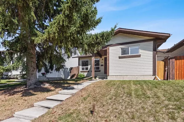 Calgary, AB T2W 5A6,83 Cedardale HL SW