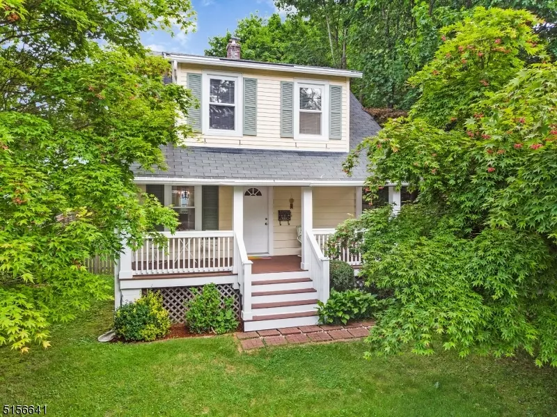 Bernardsville Boro, NJ 07924,26 Center St