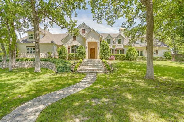 126 Kortney Drive, Hudson Oaks, TX 76087