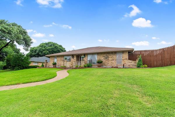 727 S Forest Lane,  Duncanville,  TX 75116