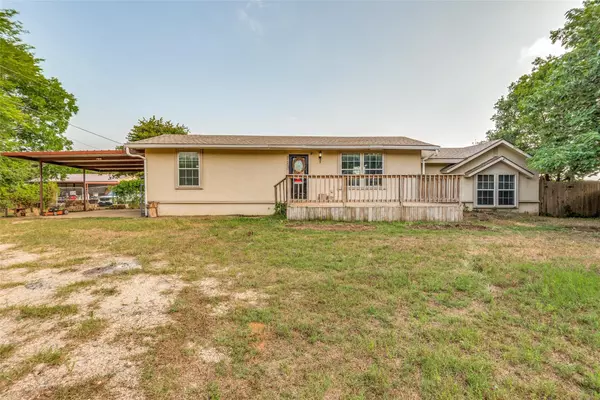 113 Adolphus Avenue,  Lake Dallas,  TX 75065