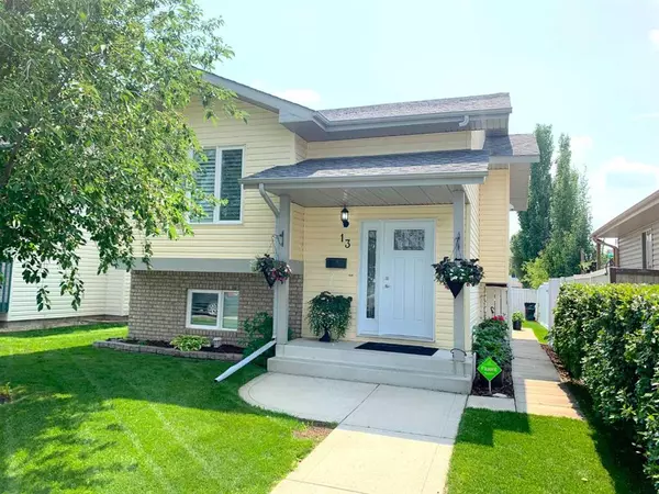 Red Deer, AB T4R 3A6,13 Durand CRES