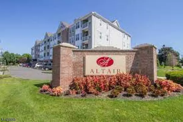 4146 Cory Ln #4146, Elmwood Park Boro, NJ 07407