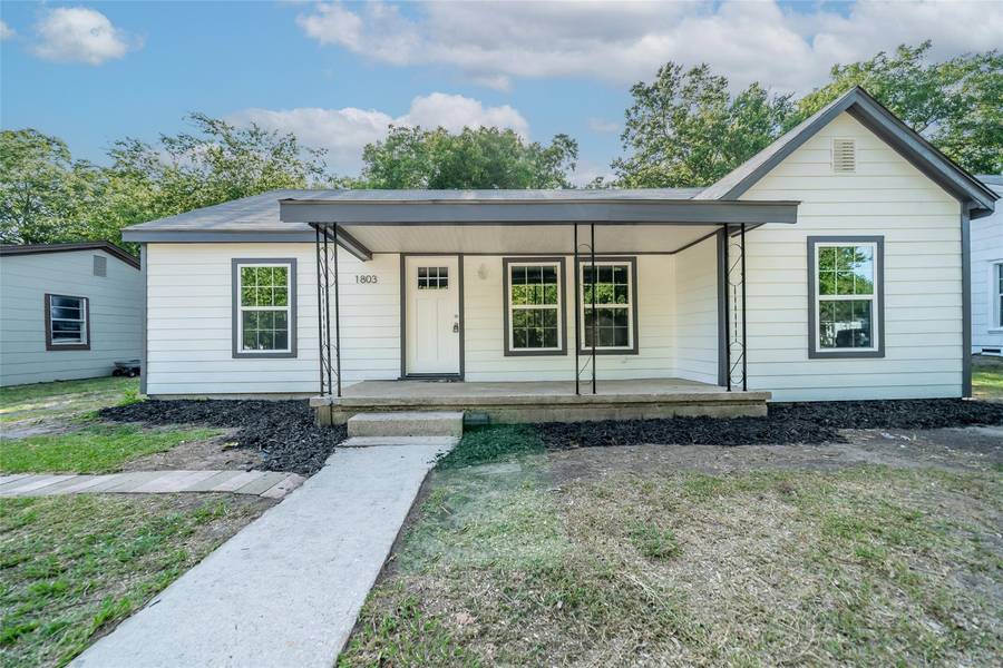 1803 Buck Street, Gainesville, TX 76240