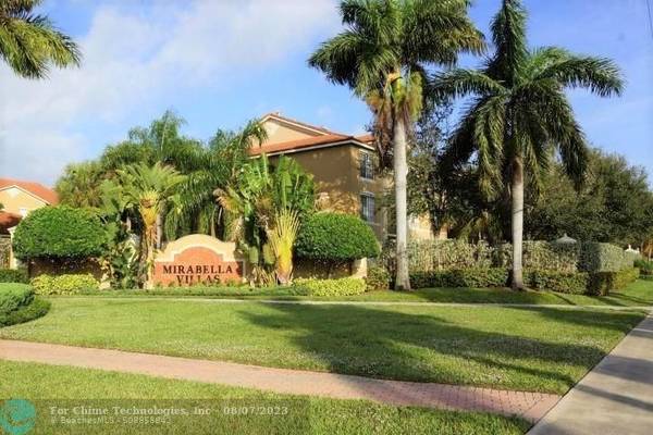 Boynton Beach, FL 33435,317 Villa Cir  #317