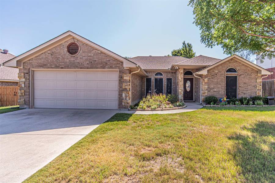 306 Carlisle Drive, Weatherford, TX 76085