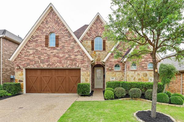 208 Florence Drive, Lewisville, TX 75056