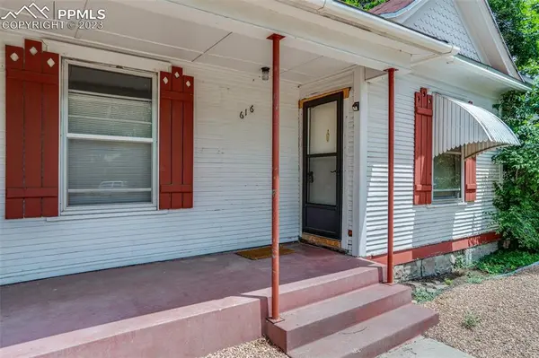 616 E Monument ST, Colorado Springs, CO 80903