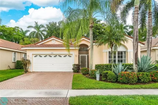 9796 Lemonwood Dr, Boynton Beach, FL 33437