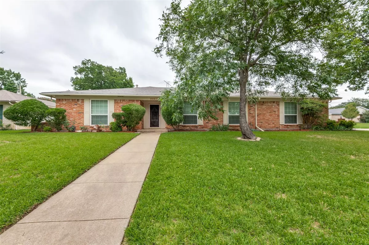 Hurst, TX 76054,2016 Briar Trail