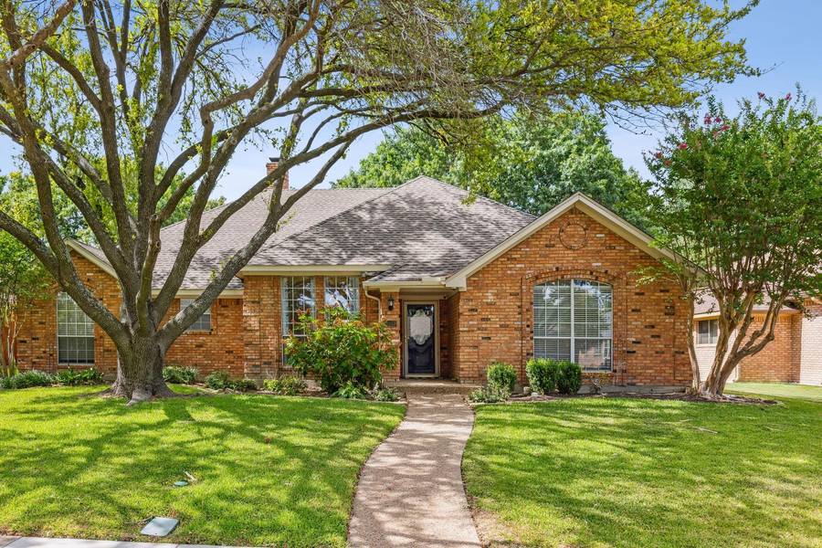 2557 Buttercup Drive, Richardson, TX 75082