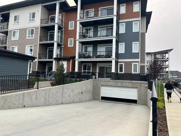 Calgary, AB T2X 5E2,25 Walgrove WALK SE #405