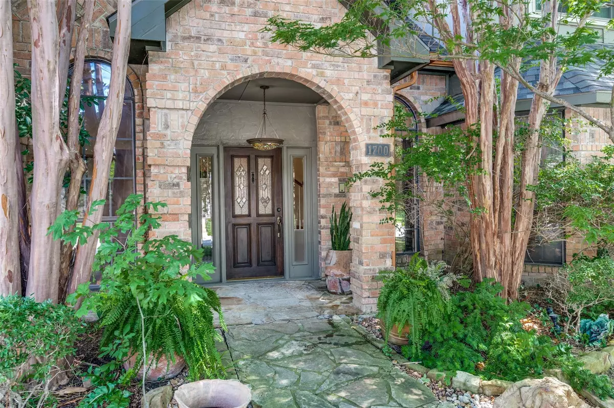 Plano, TX 75075,1700 Fernwood Drive