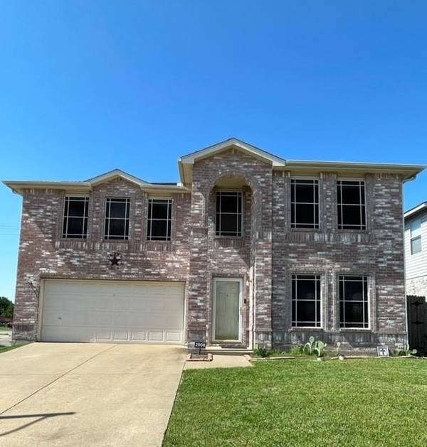 2908 Cresthaven Drive, Mesquite, TX 75149