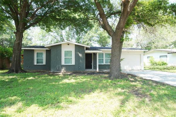 1412 Lackland Street, Arlington, TX 76010