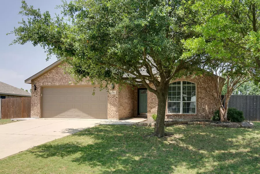 216 King George Road, Ponder, TX 76259