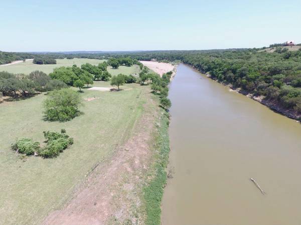 2037 River Shoals Road, Mineral Wells, TX 76067