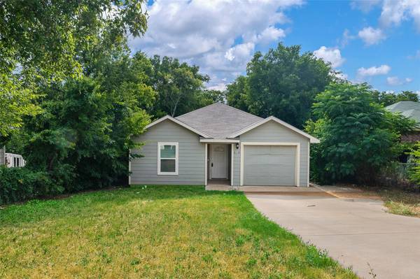 3019 Lee Avenue, Fort Worth, TX 76106