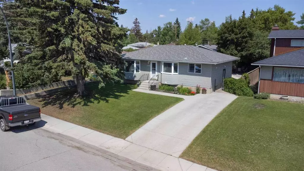 Calgary, AB T2A 2A6,4712 Fordham CRES SE