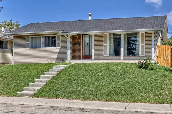 Calgary, AB T2A 4S1,307 Manora Rise NE