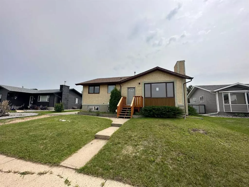 Stettler, AB T0C 2L1,6211 39 Avenue Close