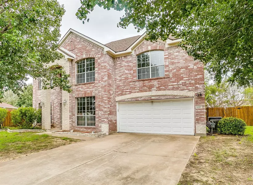 1207 Painted Desert Court, Arlington, TX 76001