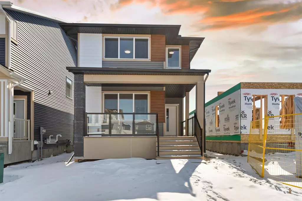 Airdrie, AB T4B 0R7,452 Creekrun CRES SW