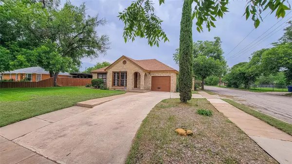 Brownwood, TX 76801,2401 Elizabeth Drive