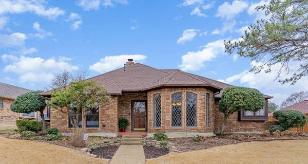 2731 Gold Rush Lane, Carrollton, TX 75007