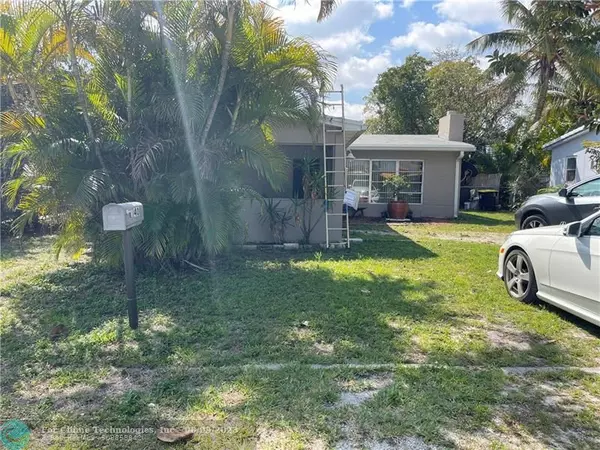 Dania Beach, FL 33004,40 SE 7th St