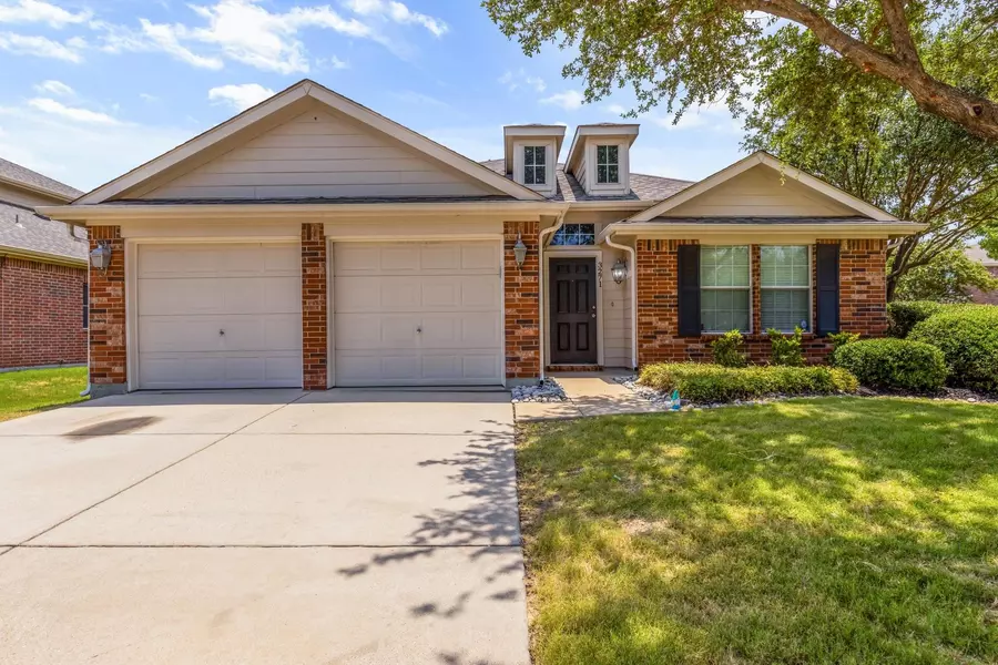 3271 Yeltes, Grand Prairie, TX 75054