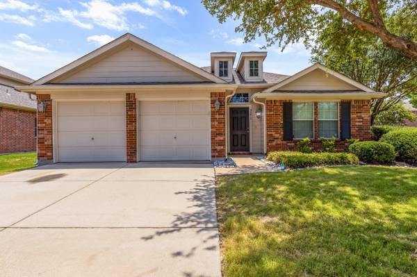 3271 Yeltes, Grand Prairie, TX 75054